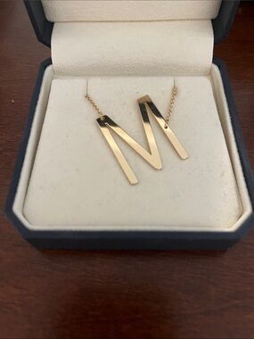 Minimalist “M” Gold Chain Necklace with Lobster Clasp